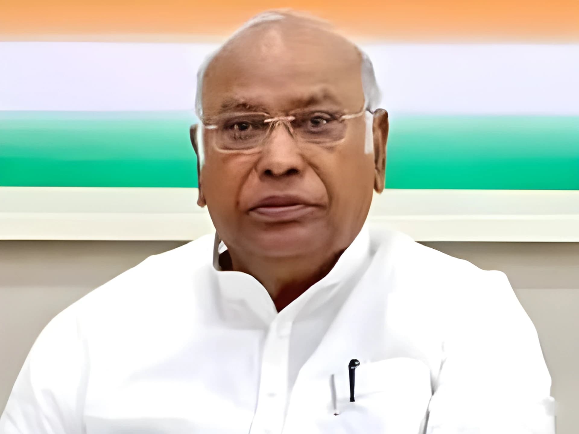కర్ణాటక కరువుపై.. మోడీకి ఖర్గే లెటర్