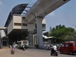 ఉప్పల్ మెట్రోలో బాంబుల కలకలం !!