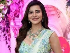 పెళ్లి పేరుతో సాఫ్ట్ వేర్ ఇంజనీర్ కు నటి ఆశూ రెడ్డి మస్కా!