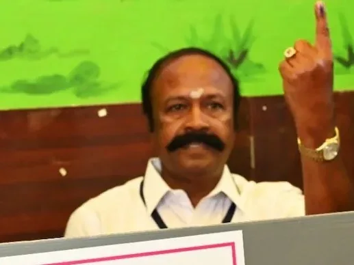 ఒకే ఒక్క ఓటు డీఎంకే మంత్రి కొంపముంచింది