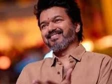 విజయ్ కు ప్రోటోకా్ల్ విత్ డ్రా చేసిన తమిళనాడు పోలీస్ !