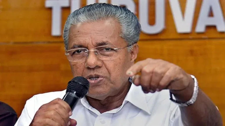 కేరళ మాజీ సీఎం పినరయి విజయన్ ఇంట్లో ఈడీ రైడ్స్