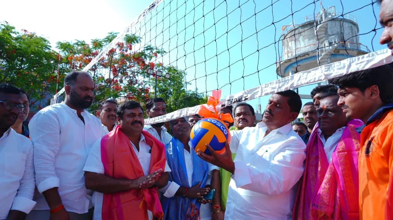 గేమ్స్పై ఇంట్రెస్ట్ పెంపొందించుకోవాలి: ఎమ్మెల్యే గూడెం