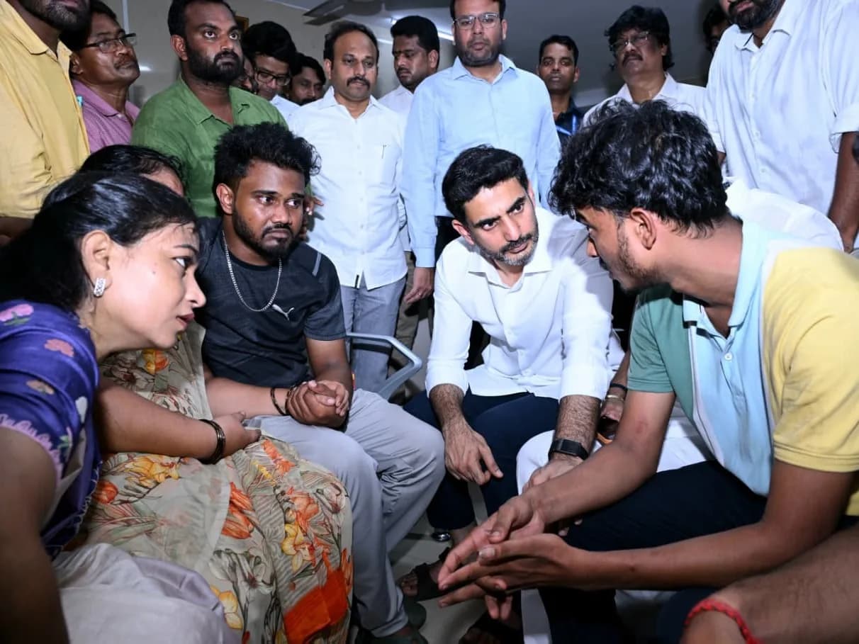 వైజాగ్ స్టీల్ ప్లాంట్ బాధితులను పరామర్శించిన లోకేష్..