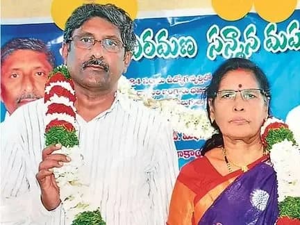 కొడుకు జాబ్ పోయిందని ఫ్యామిలీ సూసైడ్!