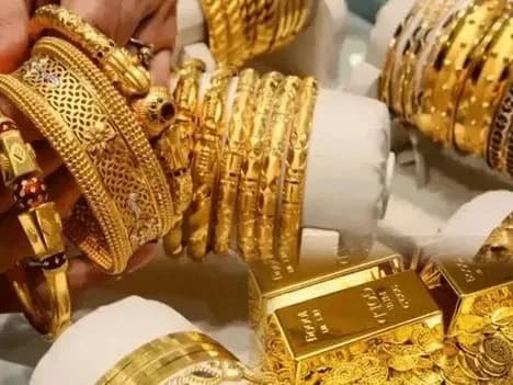 భారీగా తగ్గిన బంగారం ధరలు!