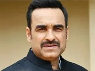 బాలీవుడ్ నటుడు పంకజ్ త్రిపాఠి సోదరుడిపై దాడి