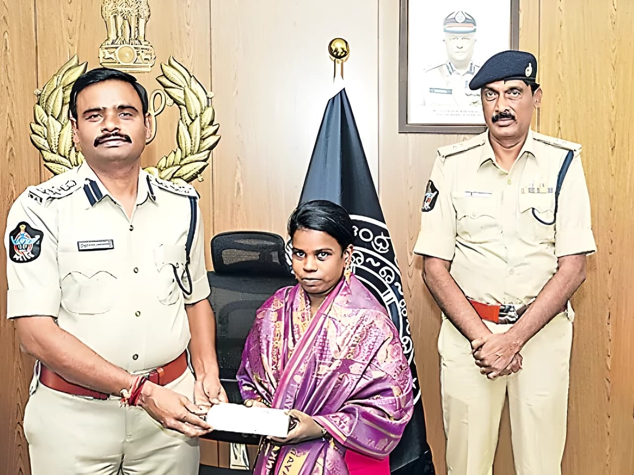 బంగారం చూసినా మనసు మారలేదు
