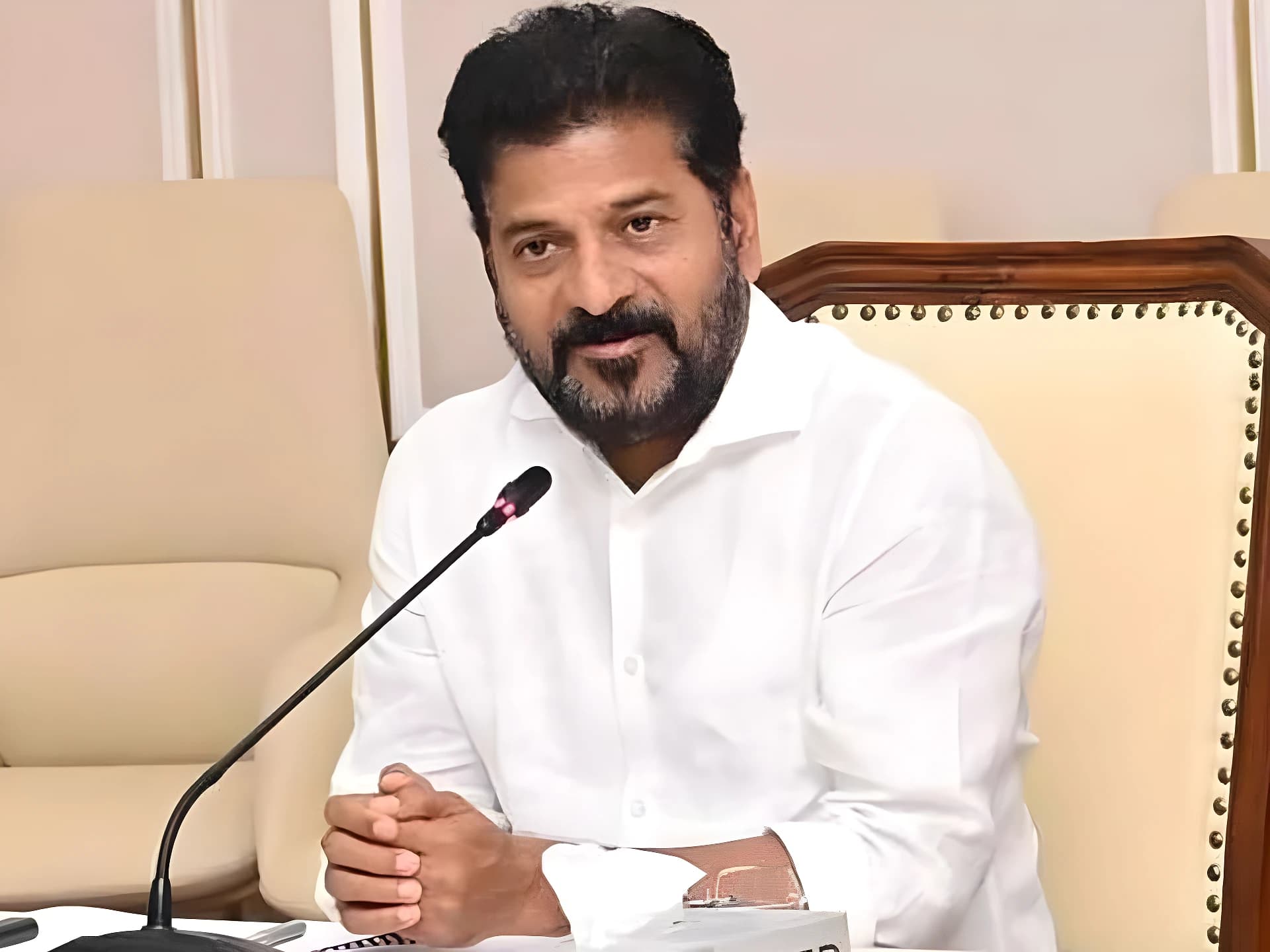 మూసీ నిర్వాసితులకు 2BHK ఇళ్లు