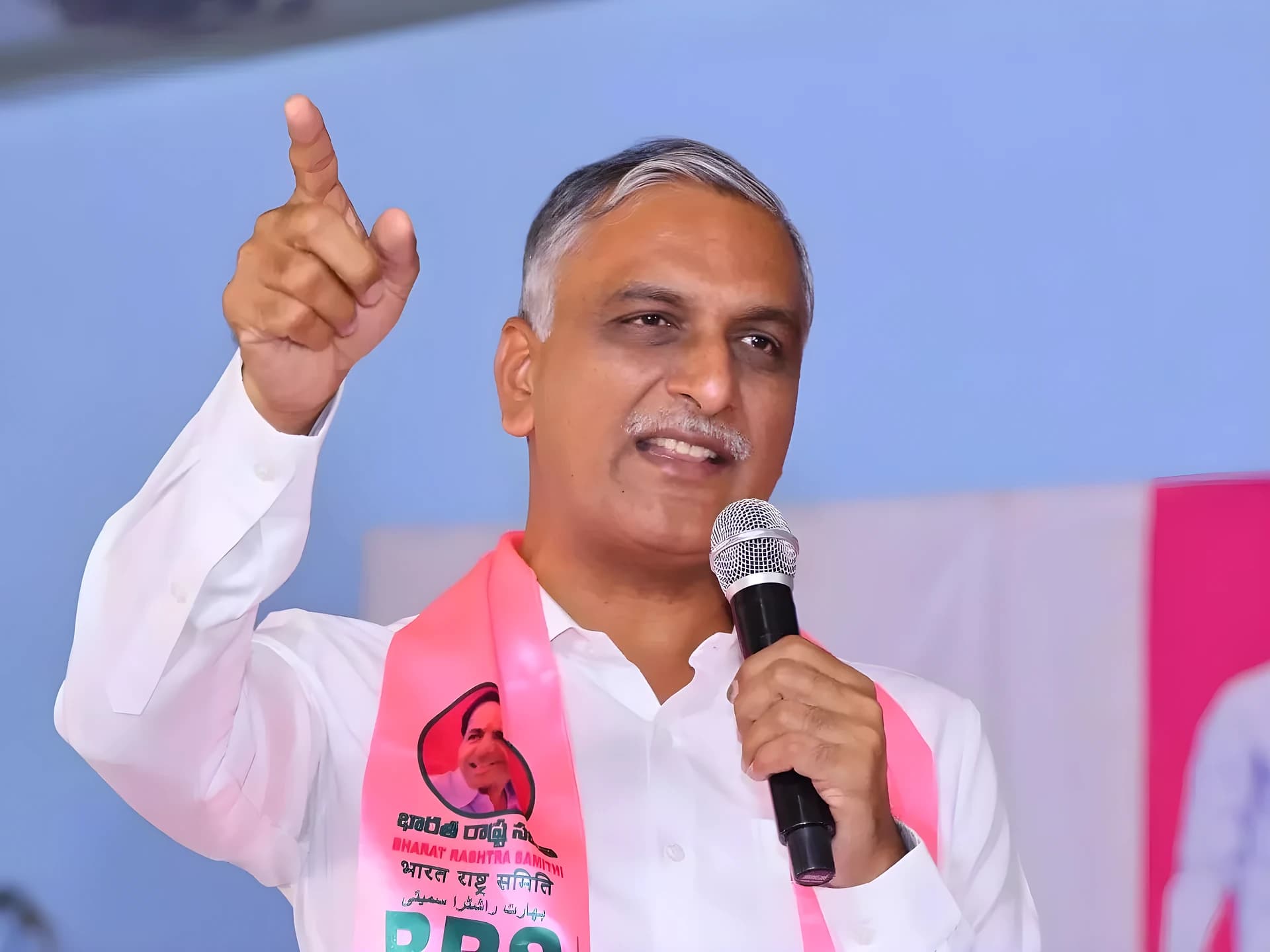 గుంపు మేస్త్రీ అయితే ఓకే.. ముంపు మేస్త్రీ కావొద్దు
