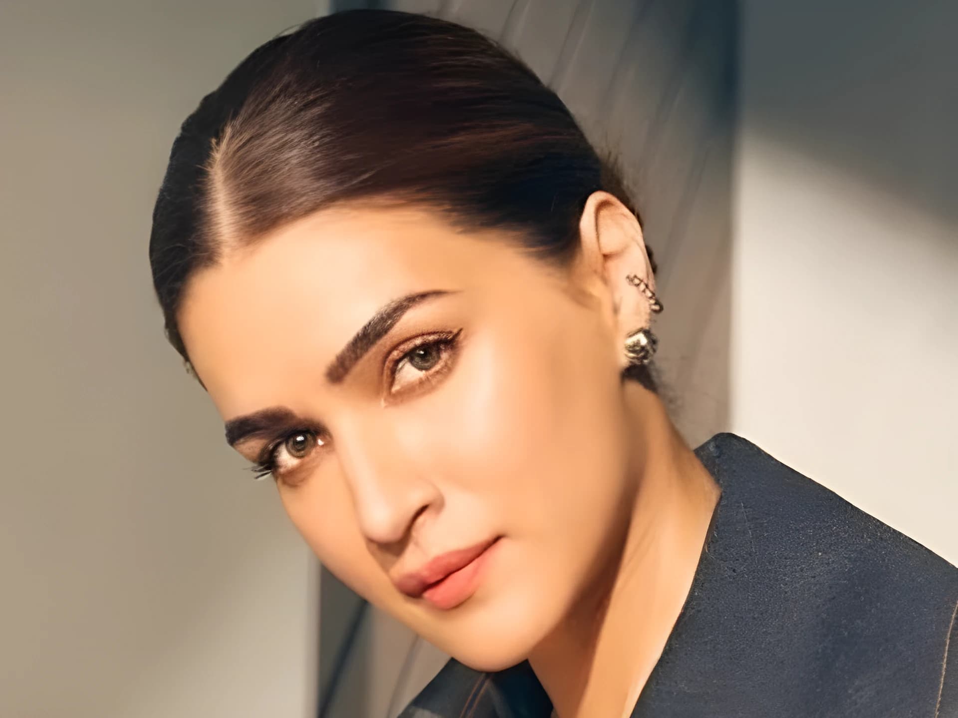 అమ్మతనం కోసం కృతి సనన్ ముందు చూపు !