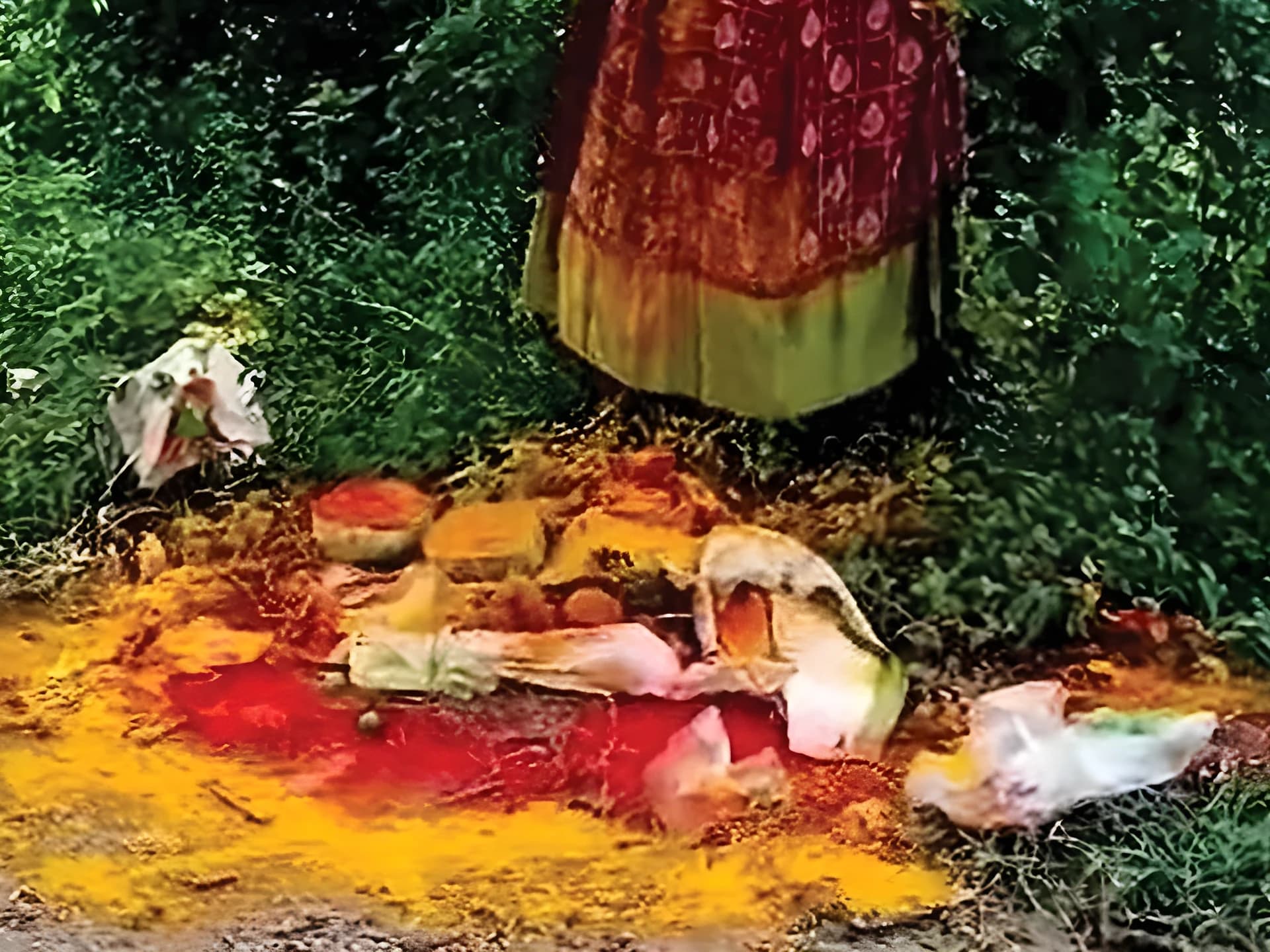 తహసీల్దార్ ఆఫీస్లో క్షుద్రపూజలు కలకలం
