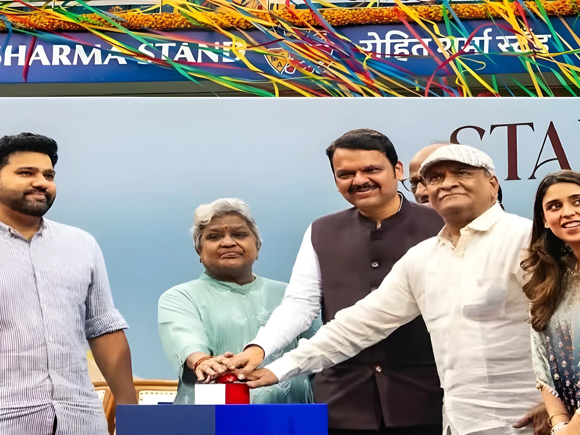హిట్మ్యాన్ రిటైర్మెంట్?.. లండన్ చేరుకున్న పేరెంట్స్