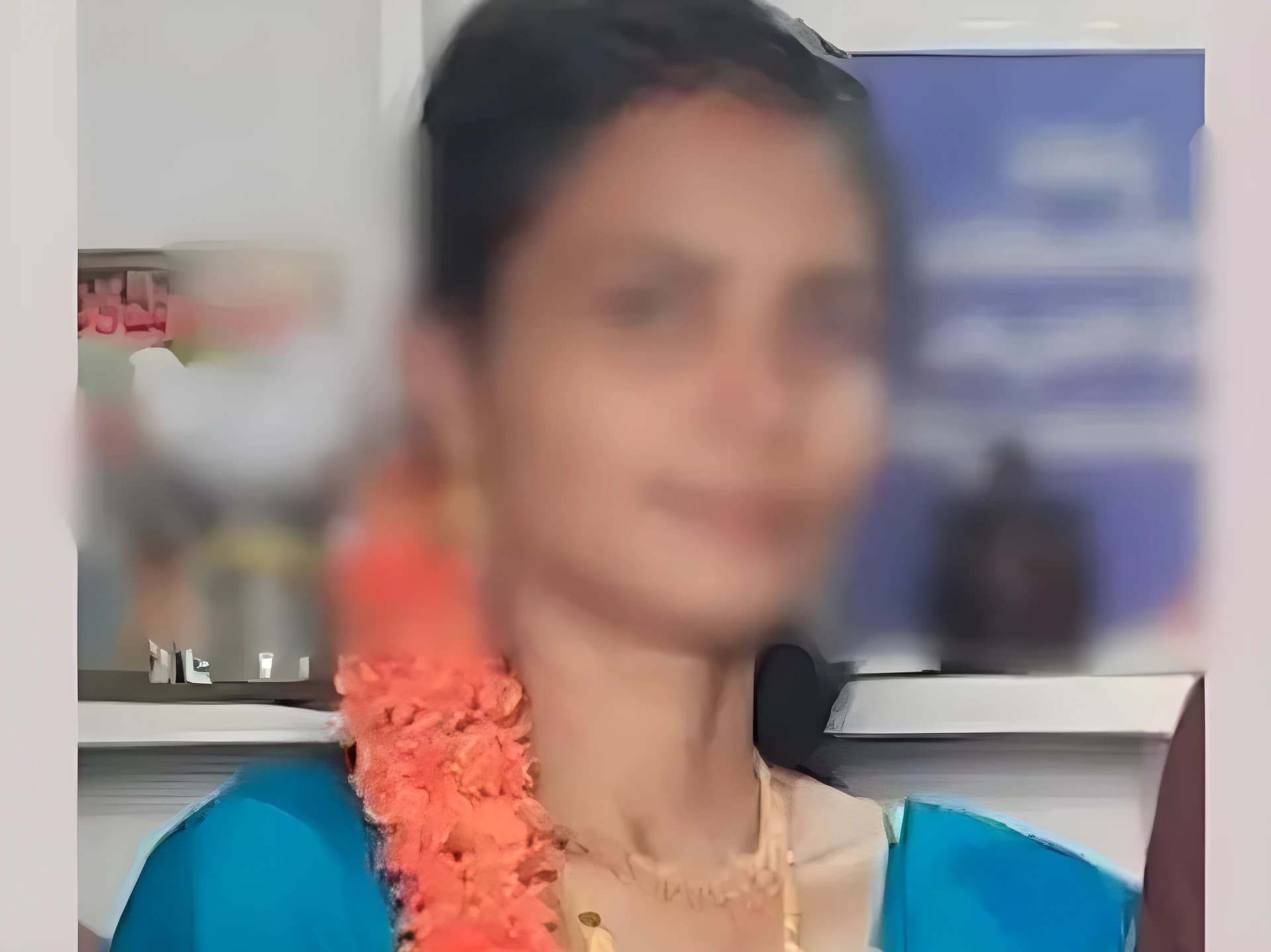 ప్రియుడి ఫ్రెండ్స్ ప్రెజర్తో యువతి ఆత్మహత్య