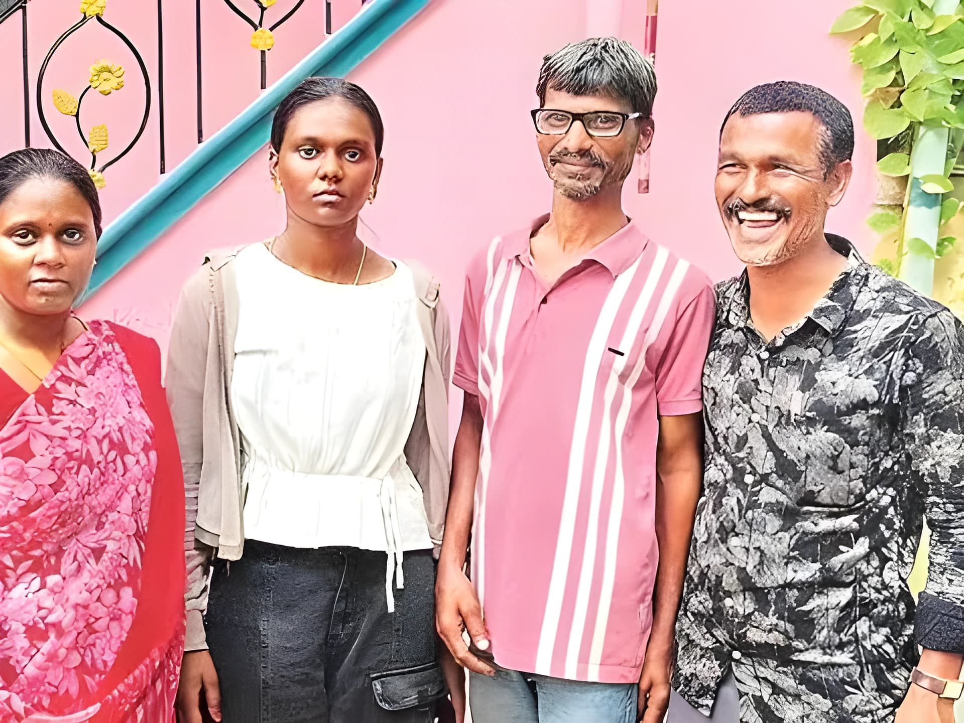 చనిపోయాడనుకున్న కొడుకు తిరిగొచ్చాడు