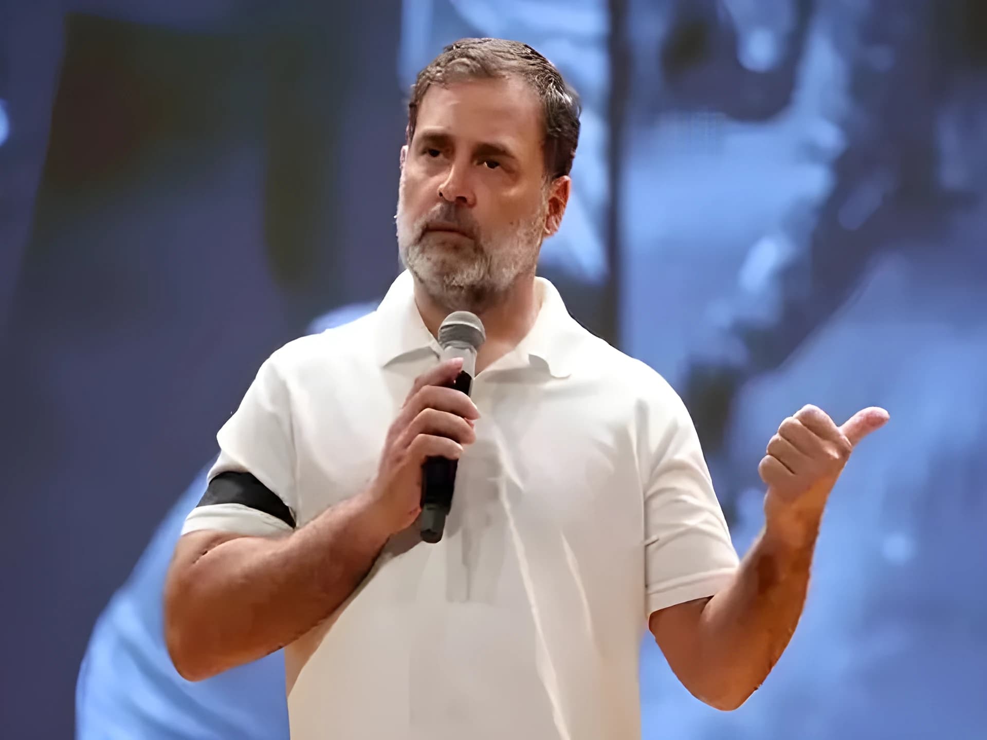 వీడియో రిలీజ్ చేయడం కాదు, పార్లమెంట్లో మాట్లాడాలి
