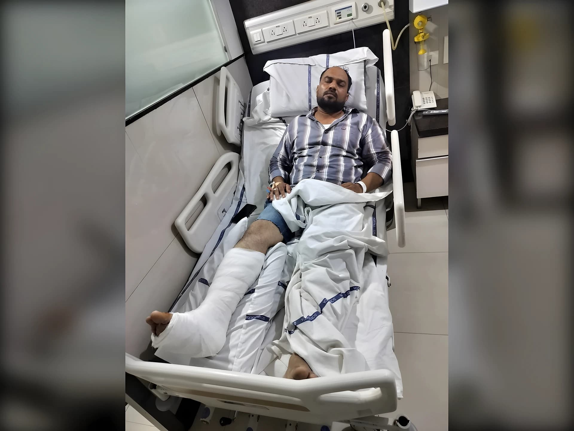 పోలీస్పైకే కారెక్కిచ్చాడు!