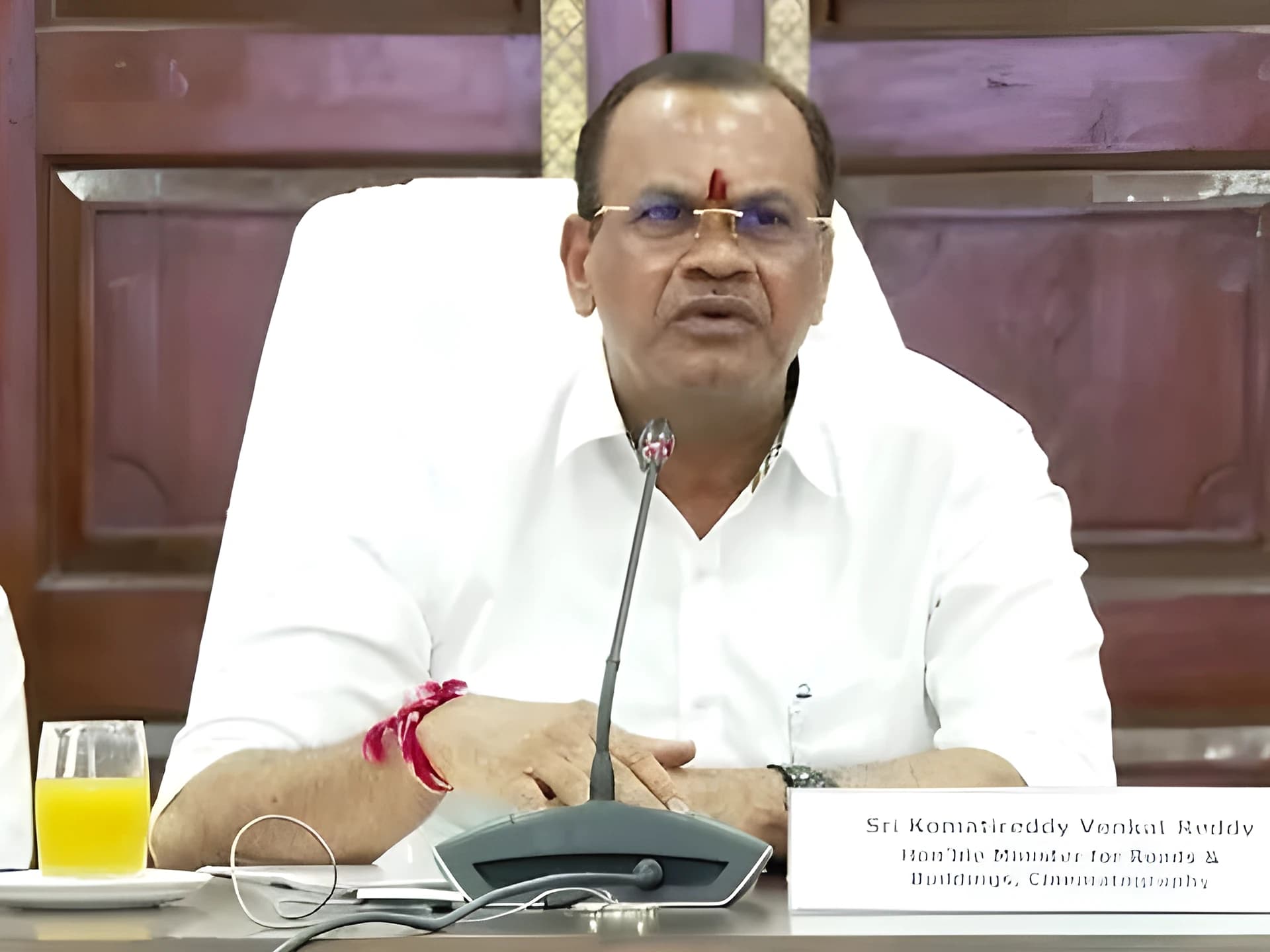 ఆరుతడి పంటలనే సాగు చేయాలి: కోమటిరెడ్డి