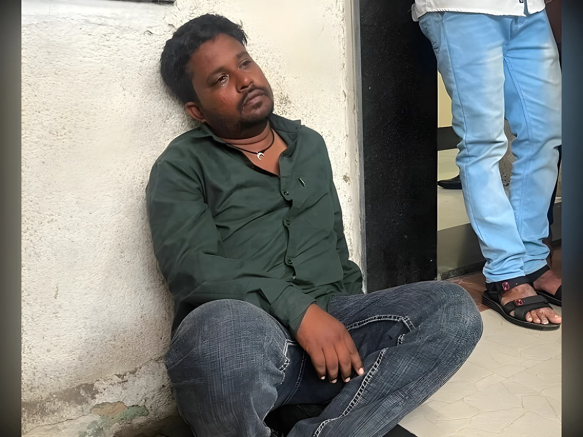 అమరావతి అగ్ని ప్రమాదం..తండ్రికి తీరని వేదన