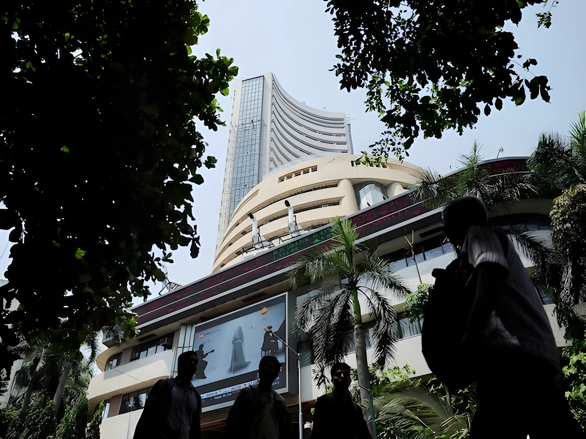 Stock Market మళ్లీ గ్రీన్లోకి..