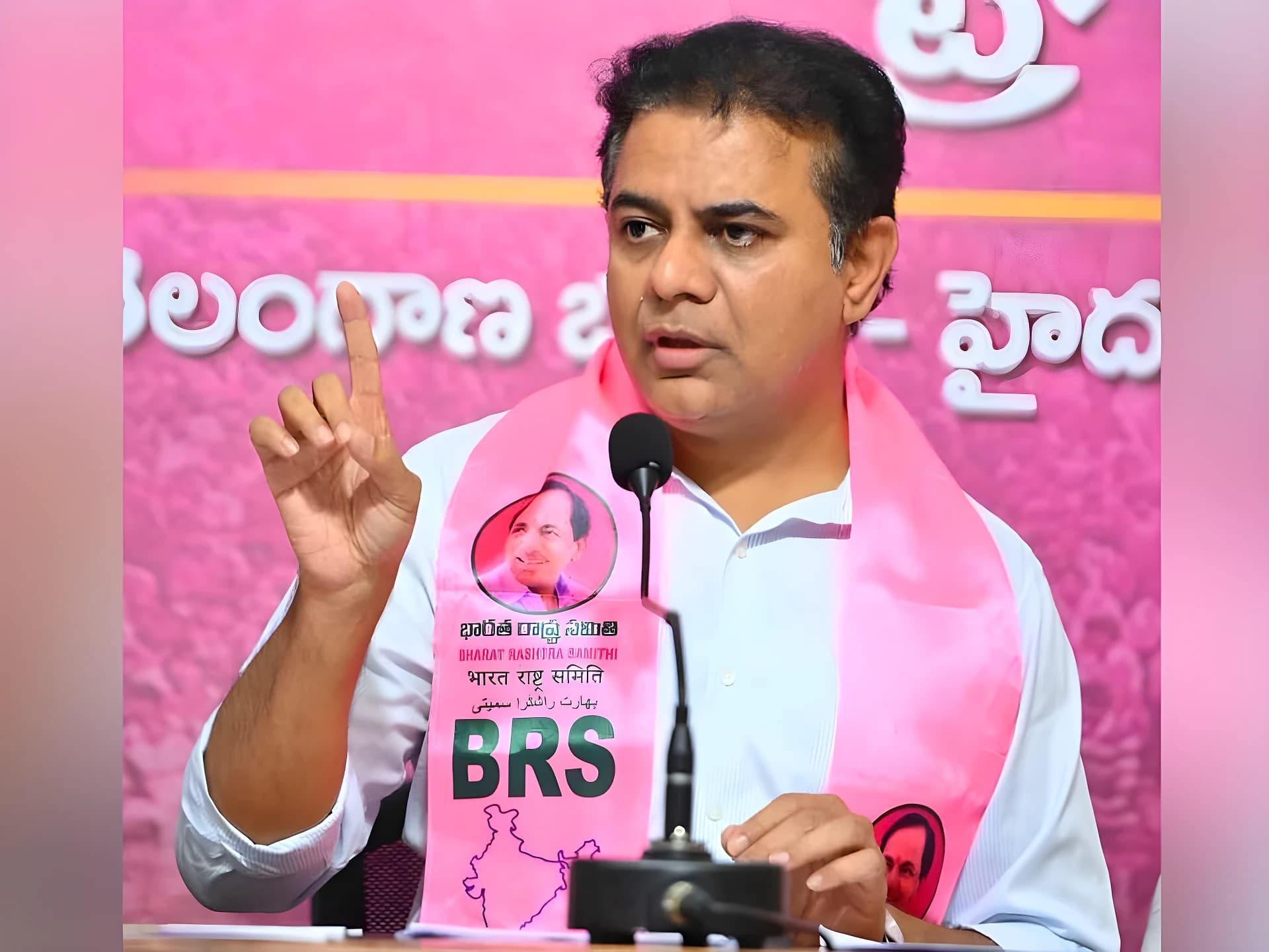 రేవంత్ 1000 రోజుల పాలనపై బీఆర్ఎస్ ఛార్జిషీట్