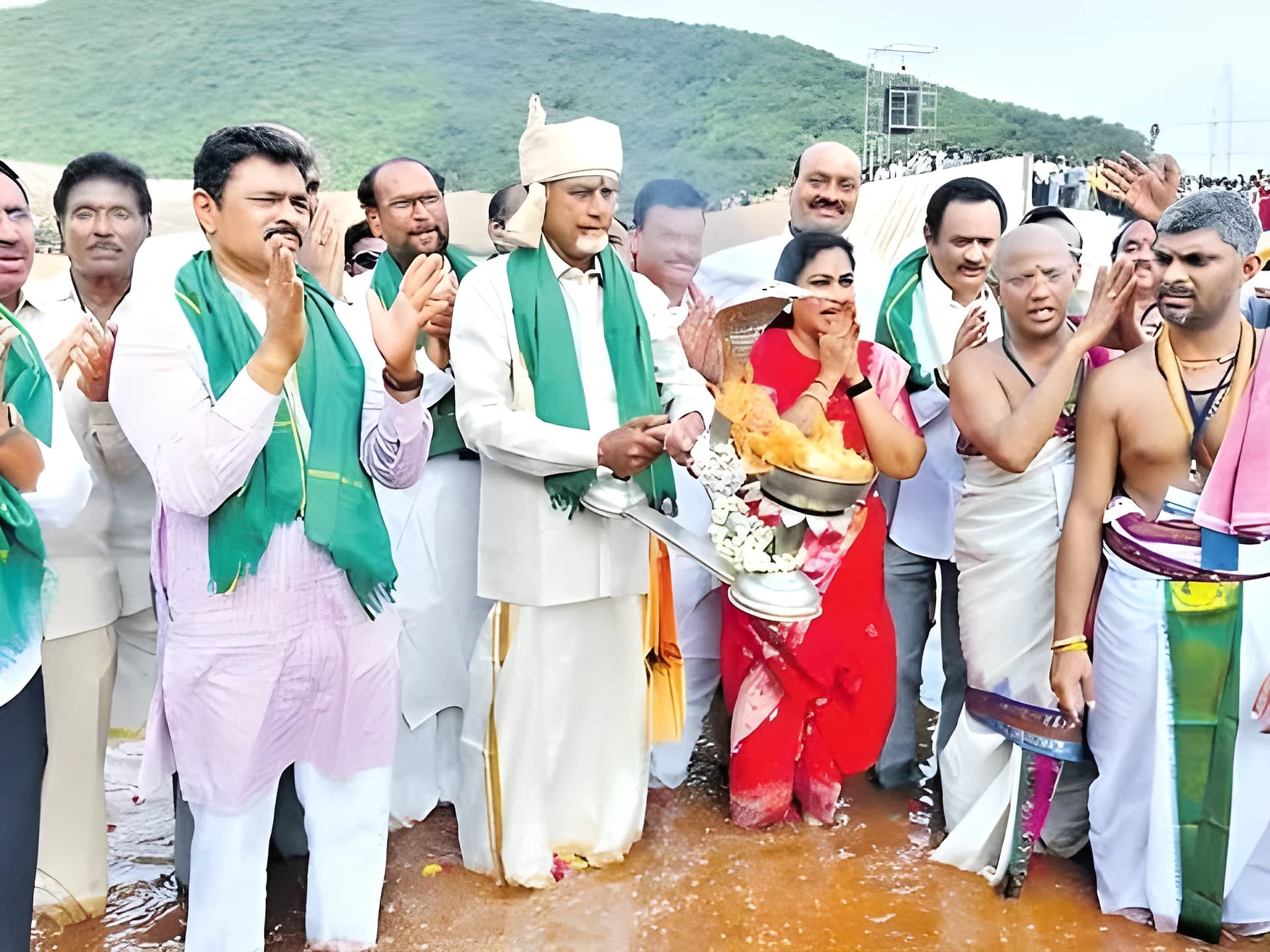 ప్రతి ఎకరాకు సాగునీరు.. ఇదే లక్ష్యం: చంద్రబాబు
