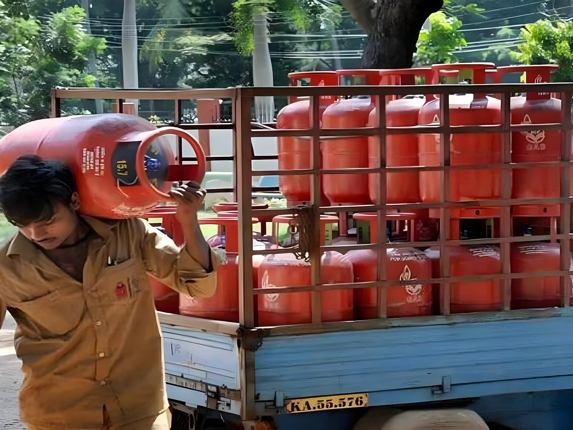 LPG బుకింగ్ రూల్లో మార్పు.. ఇక 25 రోజులకే రీఫిల్!