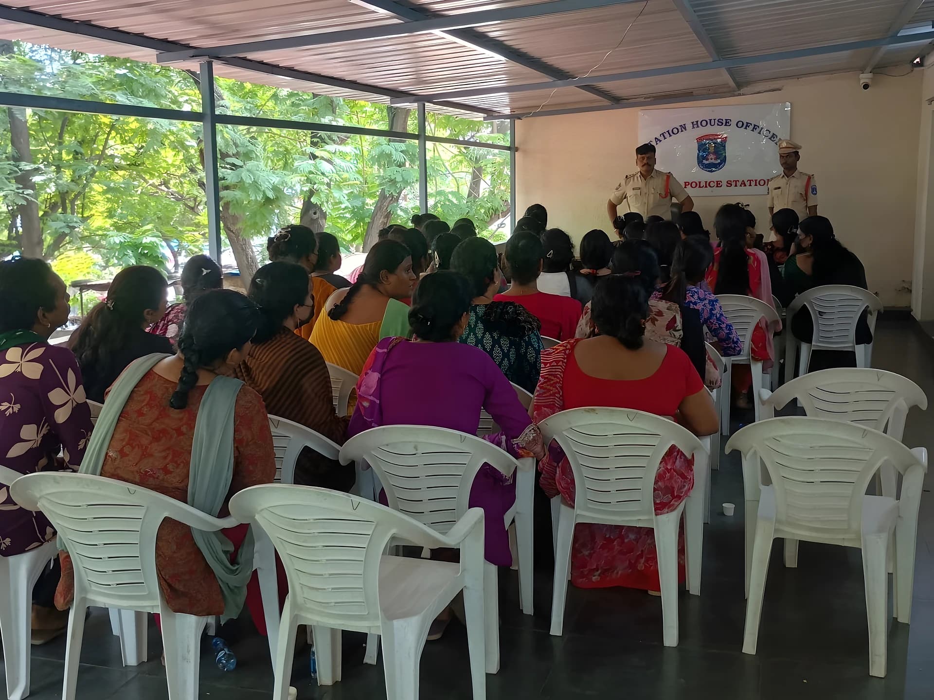 ట్రాన్స్జెండర్లకు సైబరాబాద్ పోలీసులు కౌన్సెలింగ్!