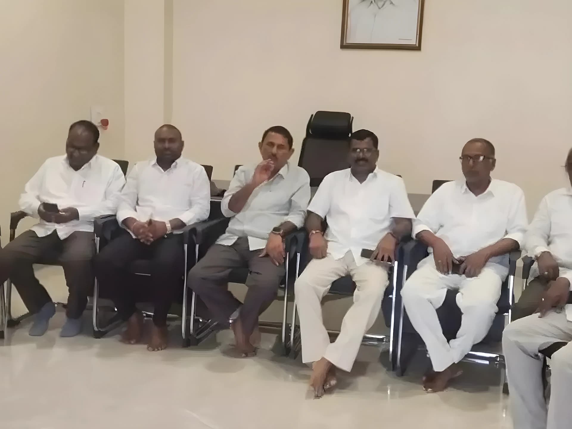 సరస్వతి కాలువకు నీటి విడుదల