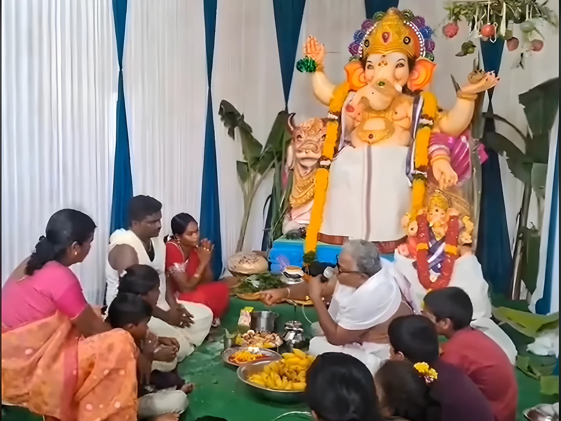మందడంలో ఘనంగా వినాయక చవితి