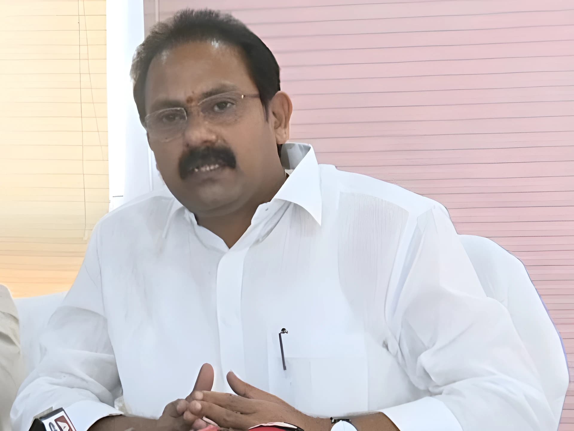 హార్ట్ఎటాక్తో ఆళ్ల నాని కన్నుమూత
