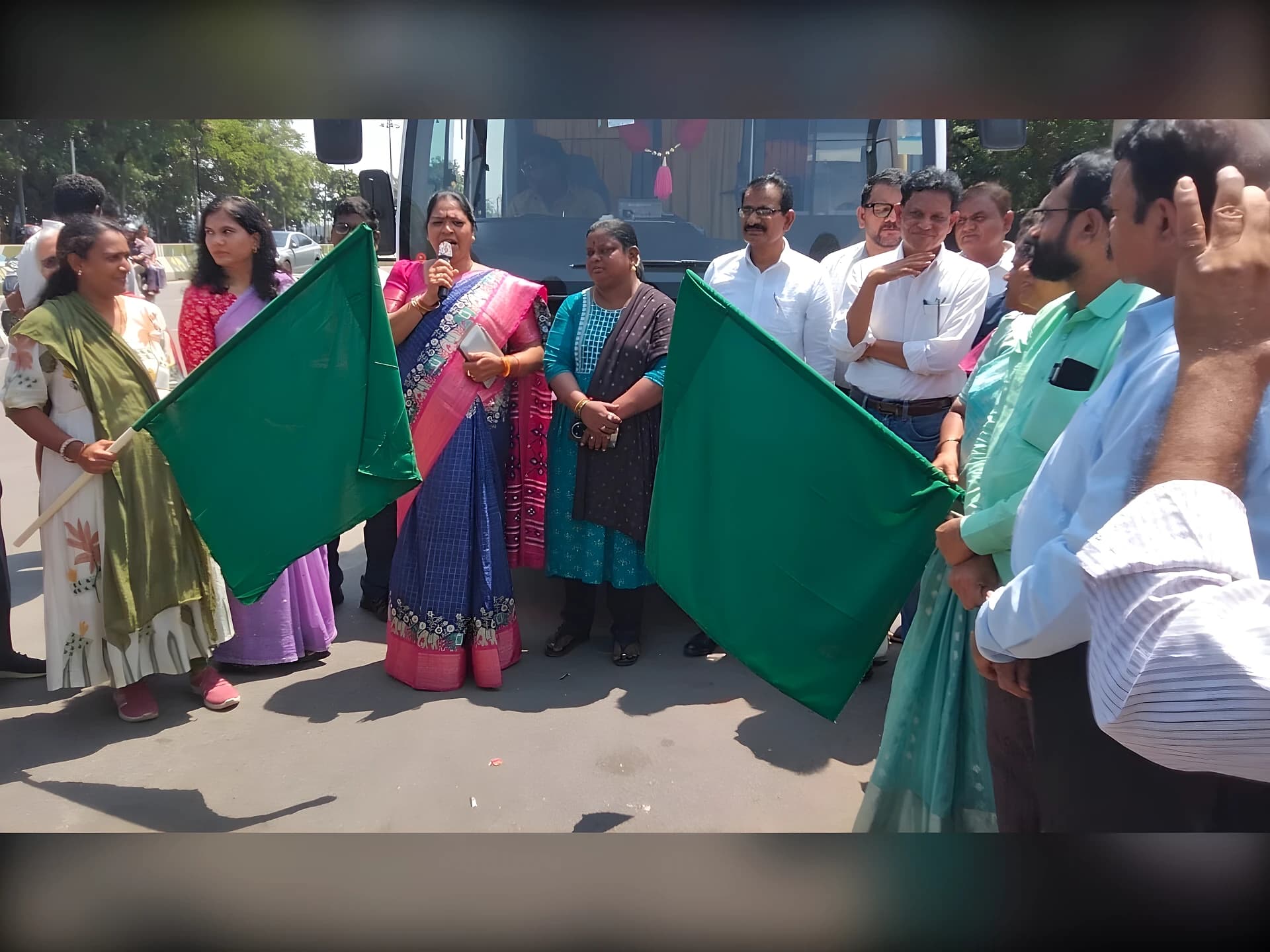తెలంగాణ ప్రభుత్వ విద్యను బలోపేతం చెయ్యాలి