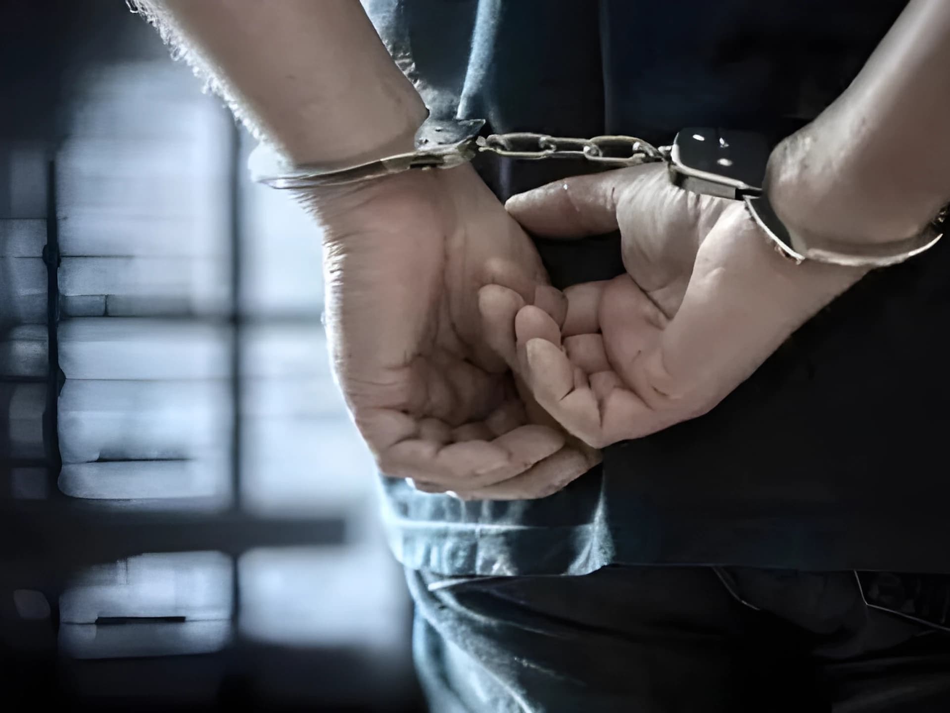 శ్రీకాళహస్తిలో దొరికిన చైన్ స్నాచర్