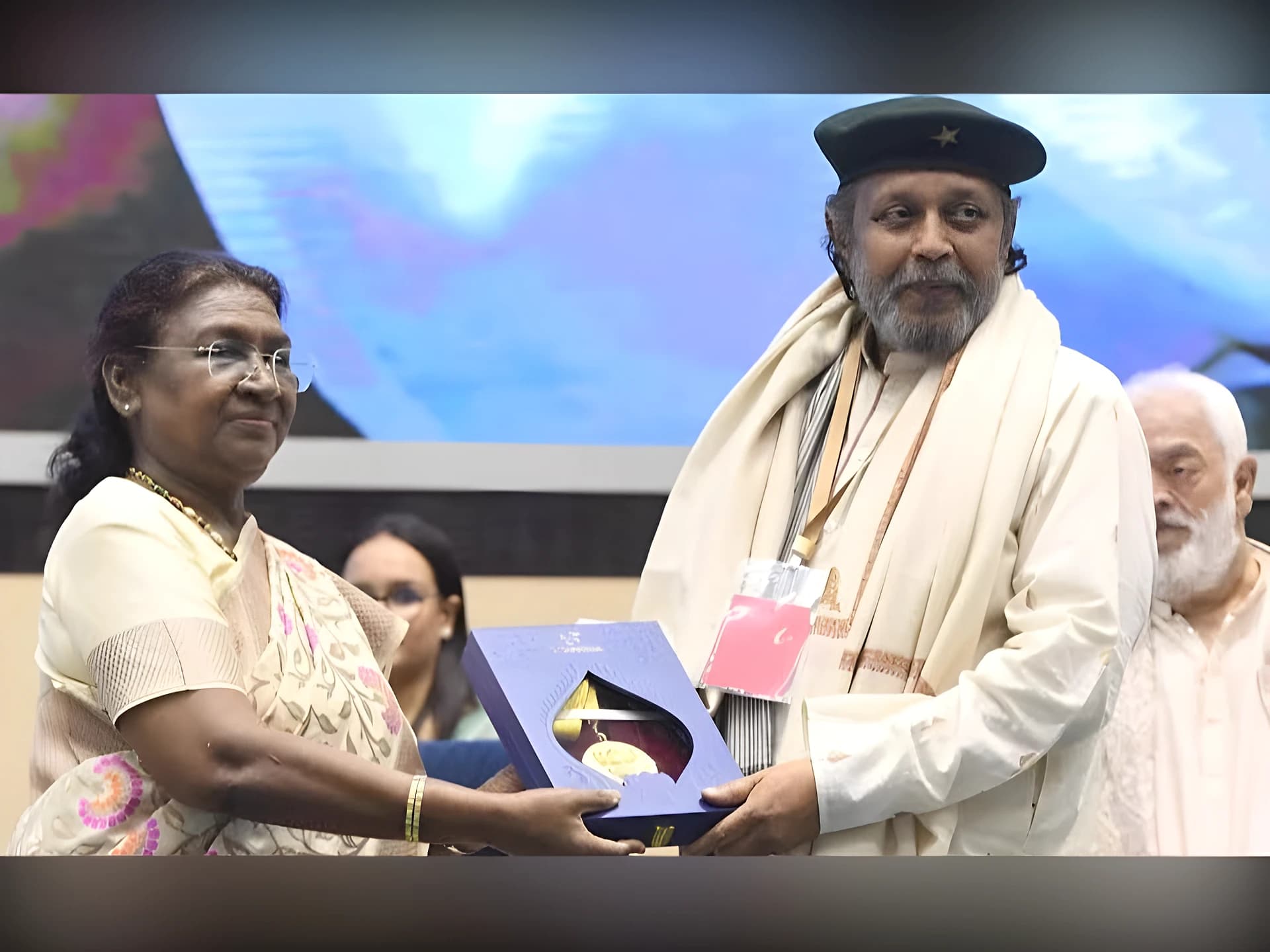 మిథున్ చక్రవర్తి .. మోహన్ లాల్.. అనంత్నాగ్.. ఎందుకిలా?