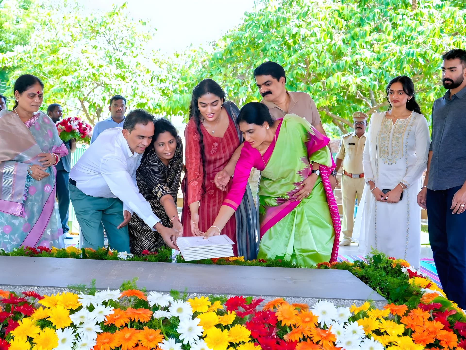 YS షర్మిల కూతురు పెళ్లి డేట్స్ ఫిక్స్