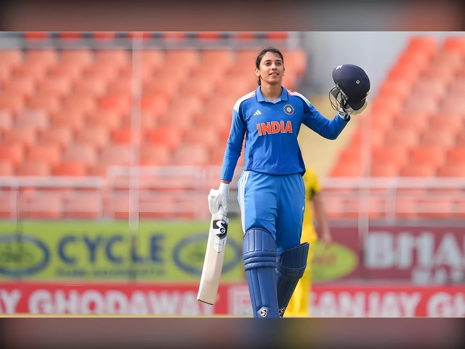 బ్యాటింగ్లో స్మృతి మంధాన కొత్త రికార్డు