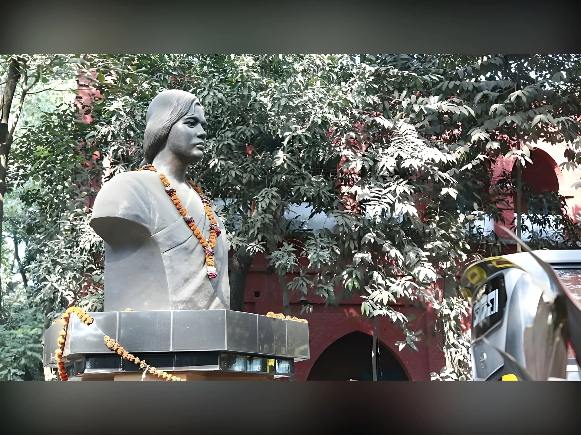 21 ఏళ్లకే చరిత్రలో నిలిచిన యువతి.. ప్రీతిలతా వడ్డేదార్!