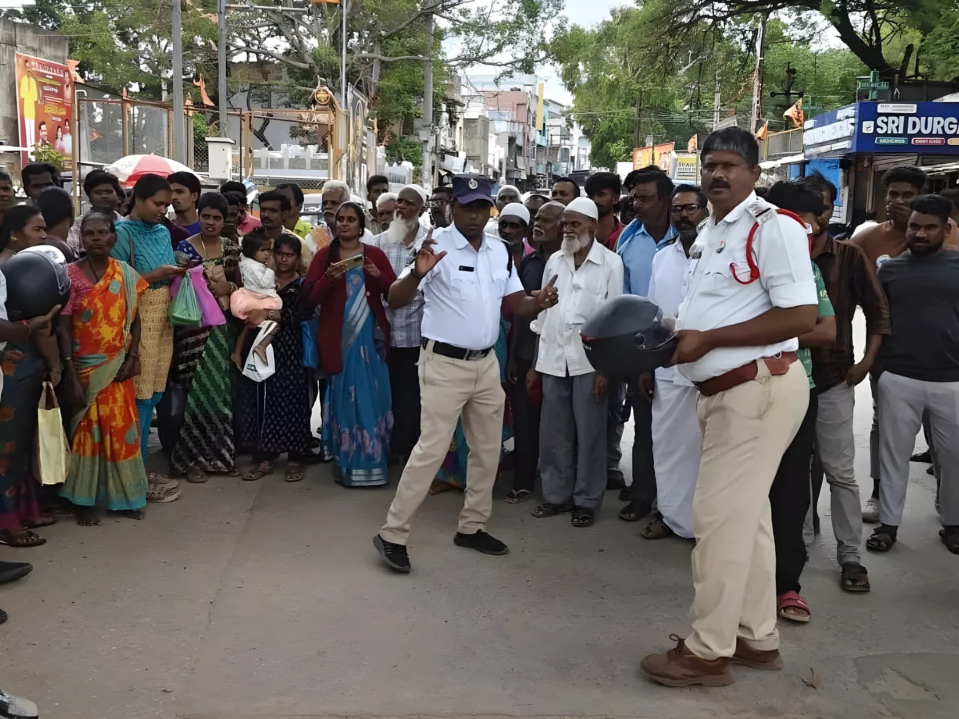 రోడ్డు భద్రతపై అవగాహన