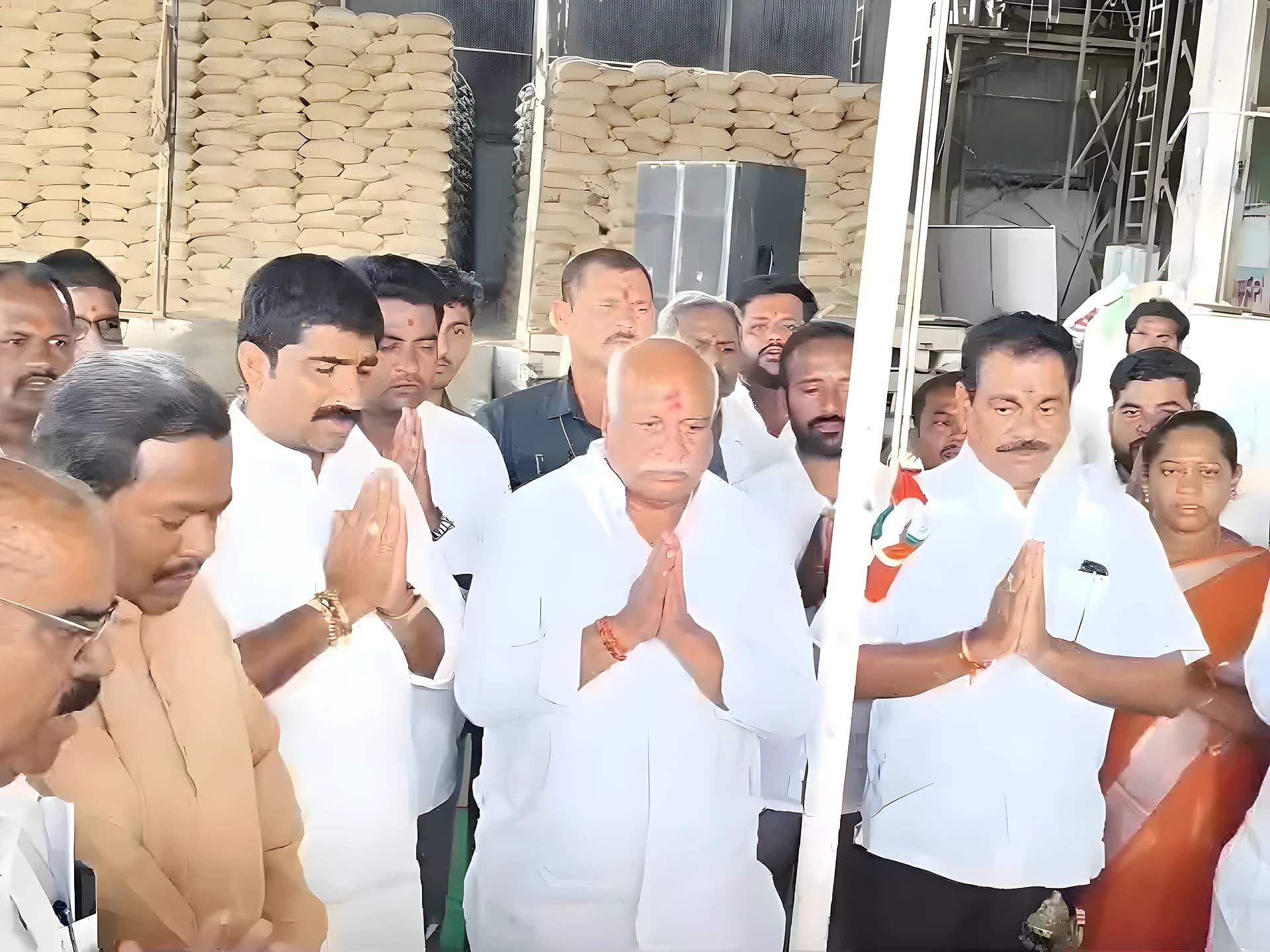 బంకించంద్ర చటర్జీని స్మరించుకోవాలి: MLA