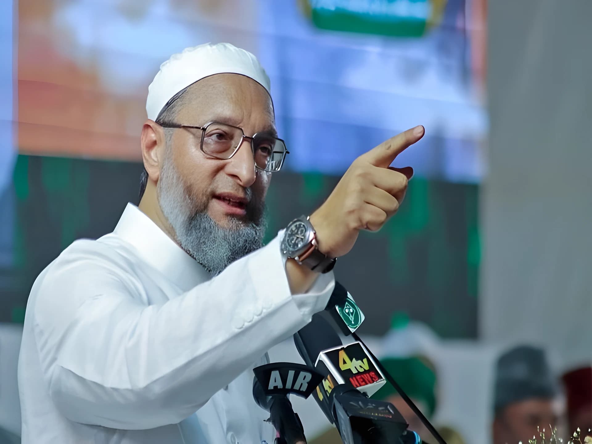 100 ఏళ్ల GPO.. హోదా తగ్గించొద్దు: Owaisi