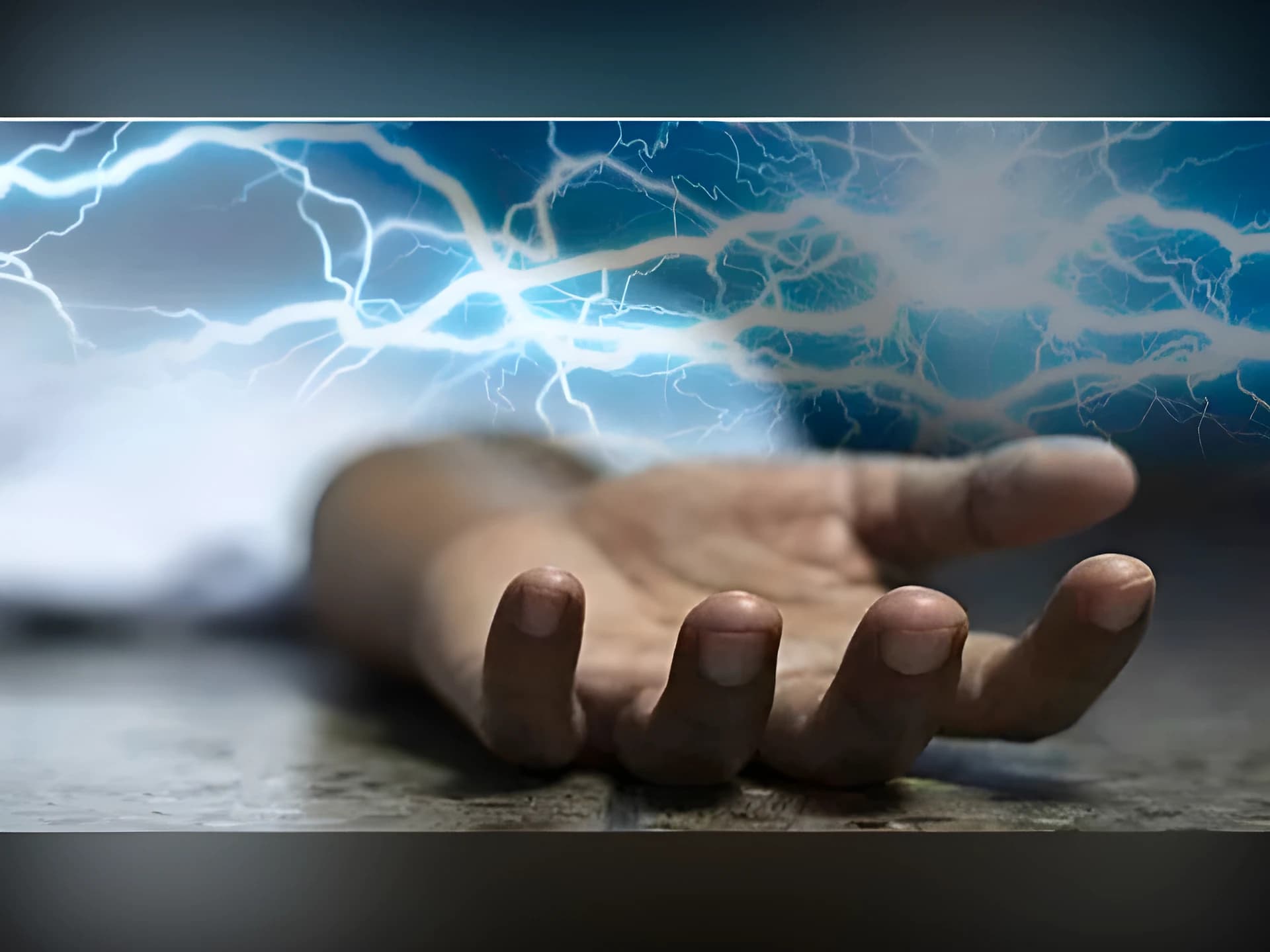కరెంట్ షాక్తో విద్యార్థి మృతి