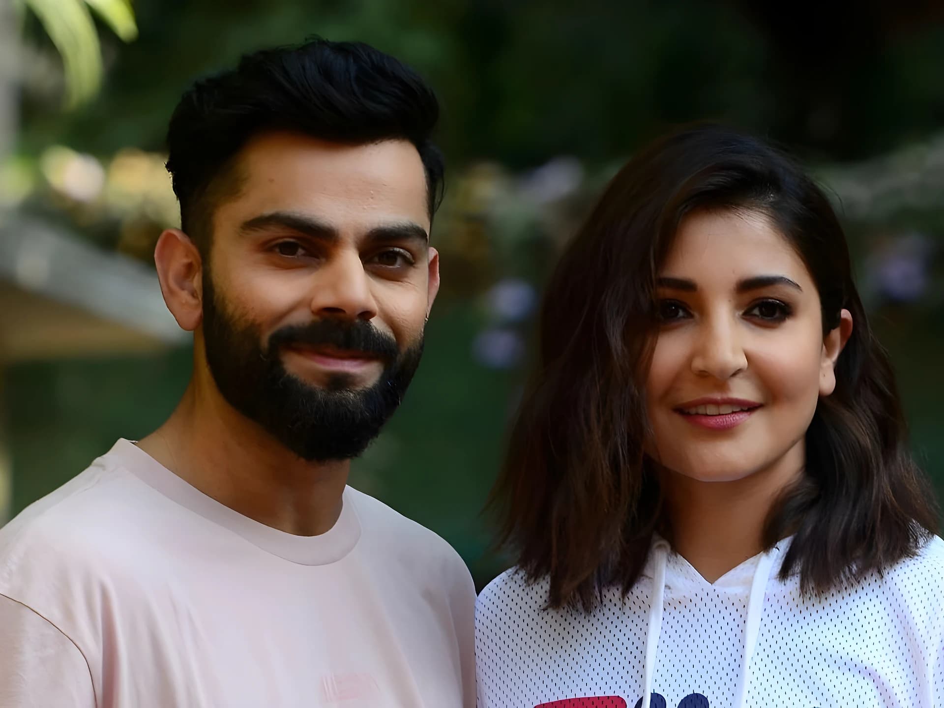 విరాట్-అనుష్క క్రేజ్ అంటే ఇదీ!