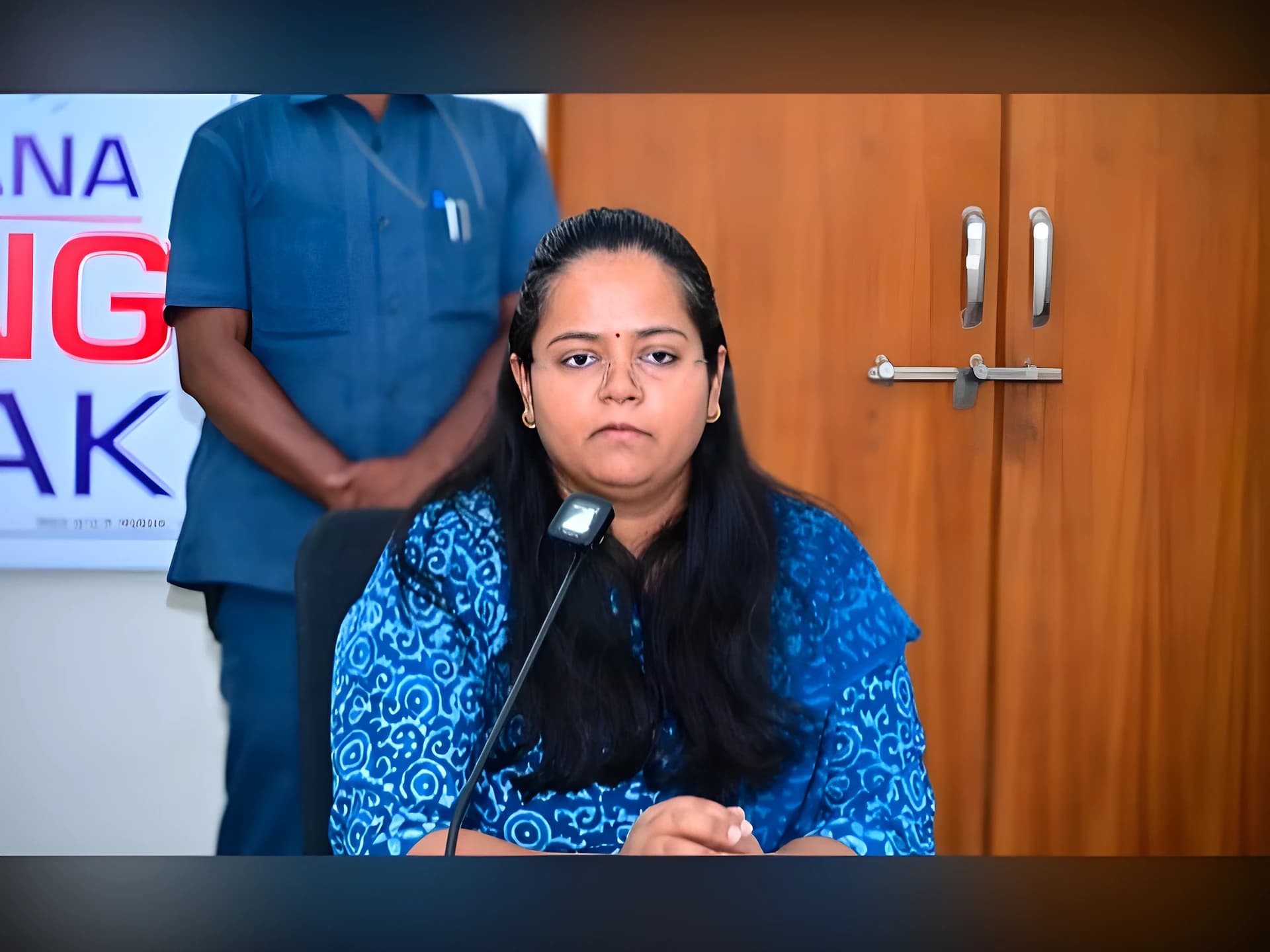 పథకాల ప్రయోజనాలు ప్రజలకు చేరాలి: కలెక్టర్