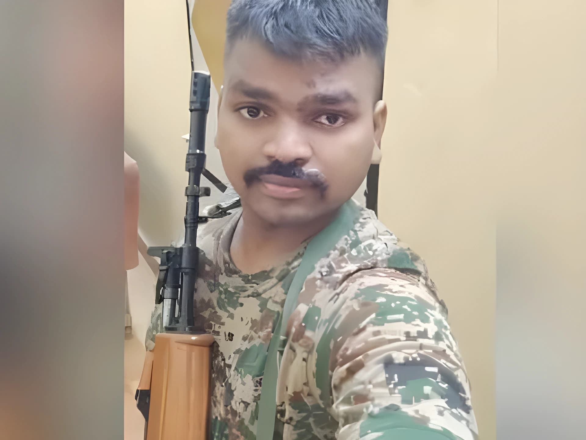 ఏడాదిగా ఆచూకీ లేని ఆర్మీ జవాన్!