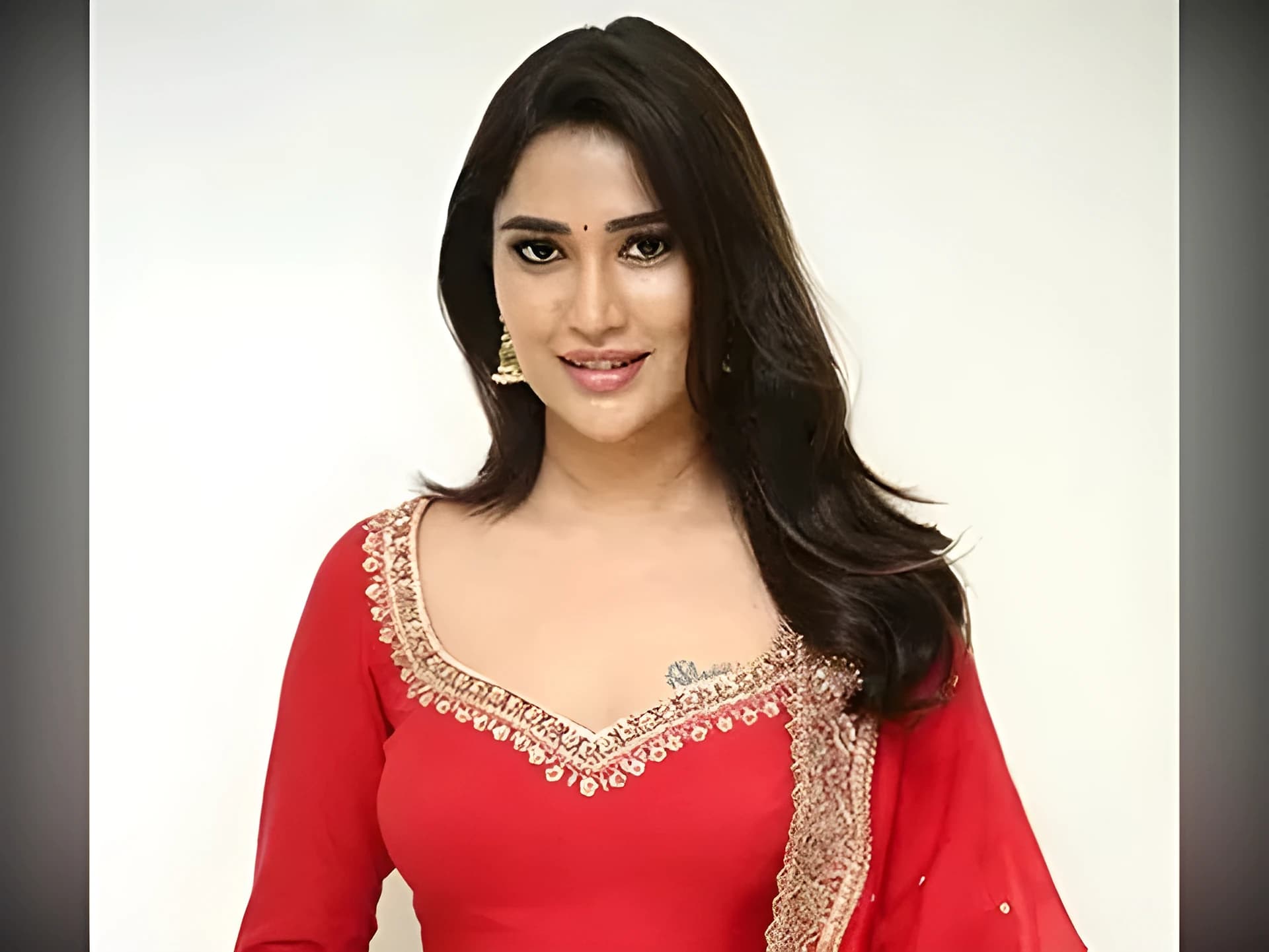 అప్పుడే హీరోయిన్ కావాలనుకున్నా: దష్విక