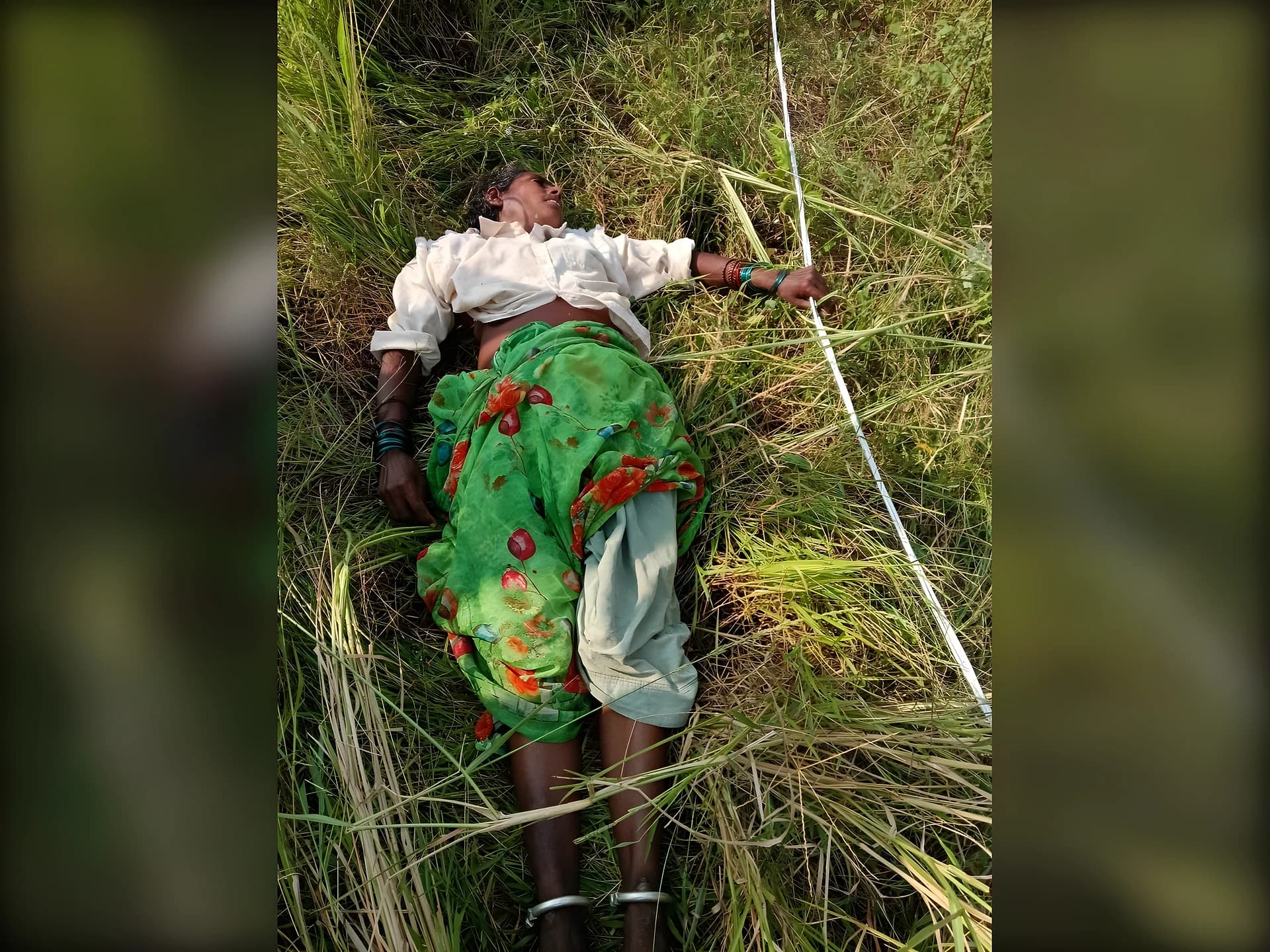 కరెంట్ షాక్తో గొర్రెల కాపరి మృతి