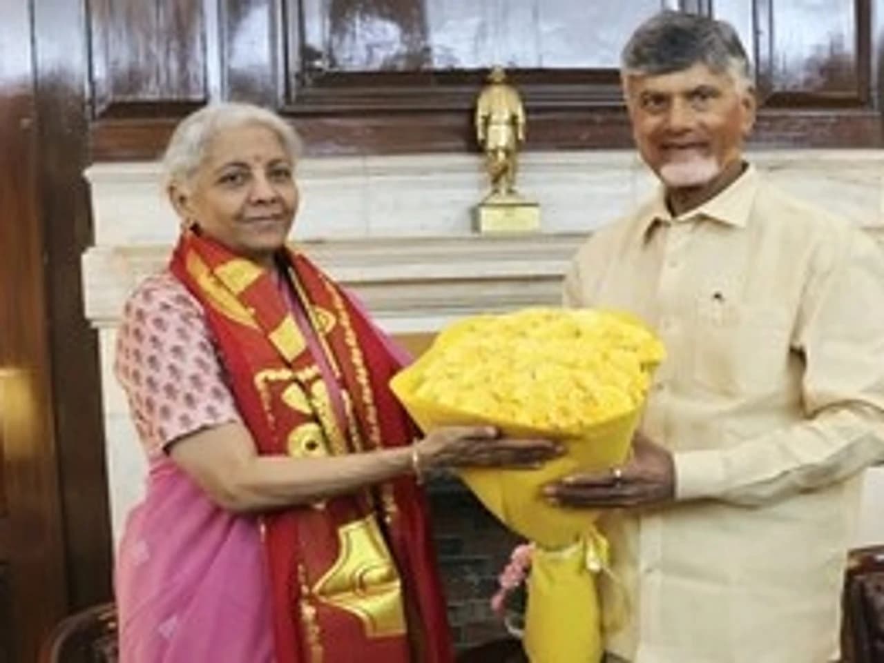 నేడు ఆంధ్రప్రదేశ్ రానున్న ఆర్ధిక మంత్రి