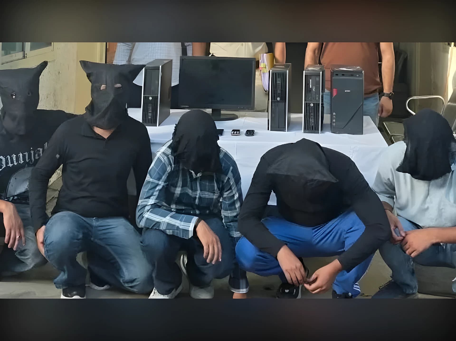 జాబ్ కోసం చూస్తున్నారా? జరా జాగ్రత్త!