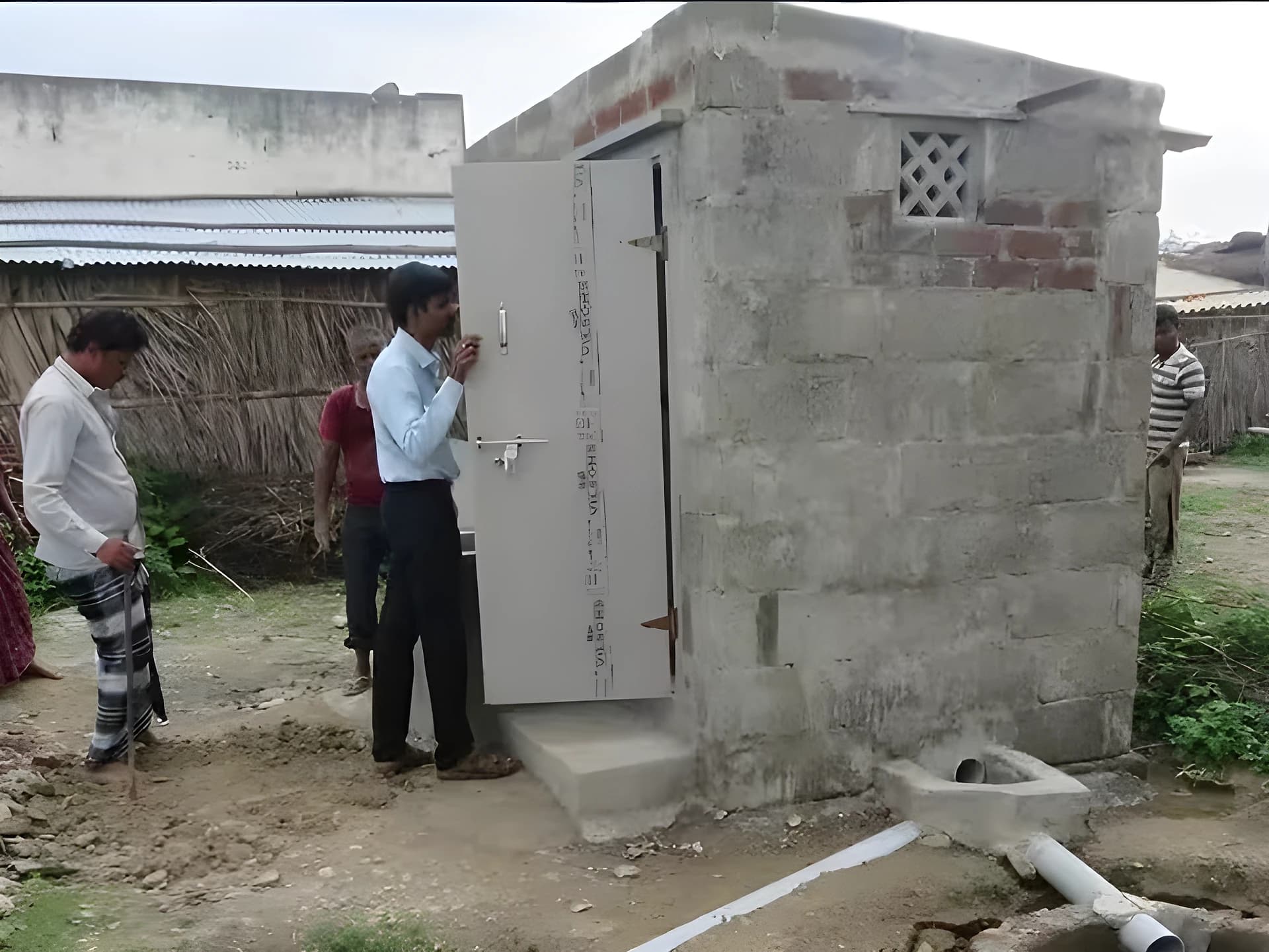 మరుగుదొడ్ల లెక్కల్లో తేడా!