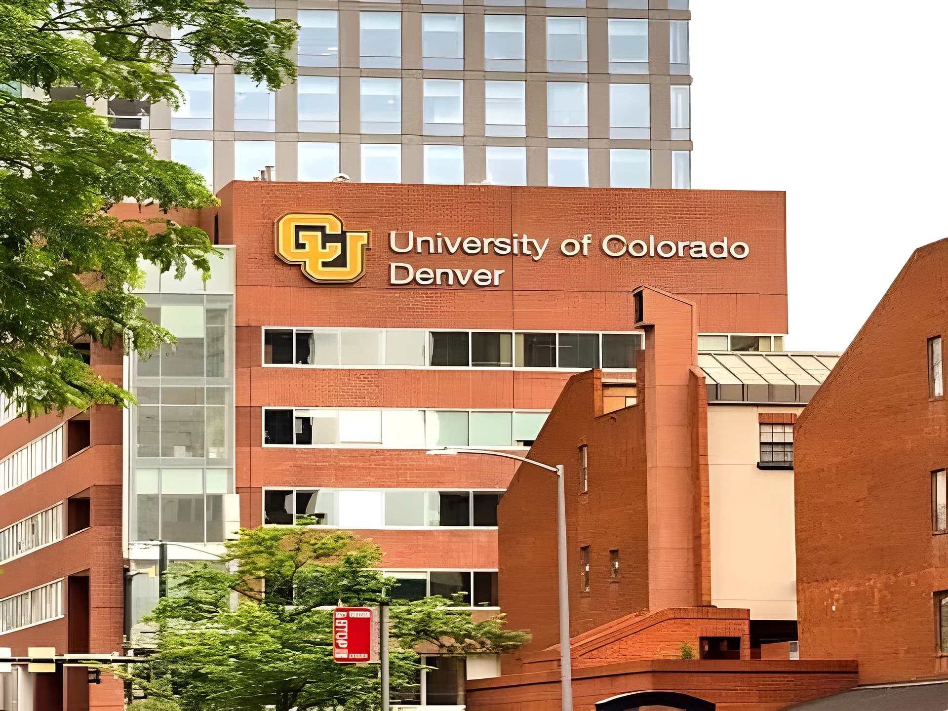 హైదరాబాద్లో US యూనివర్సిటీ!